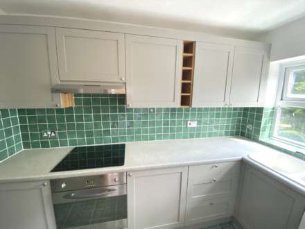 Sherland Court, Radlett, Image 2