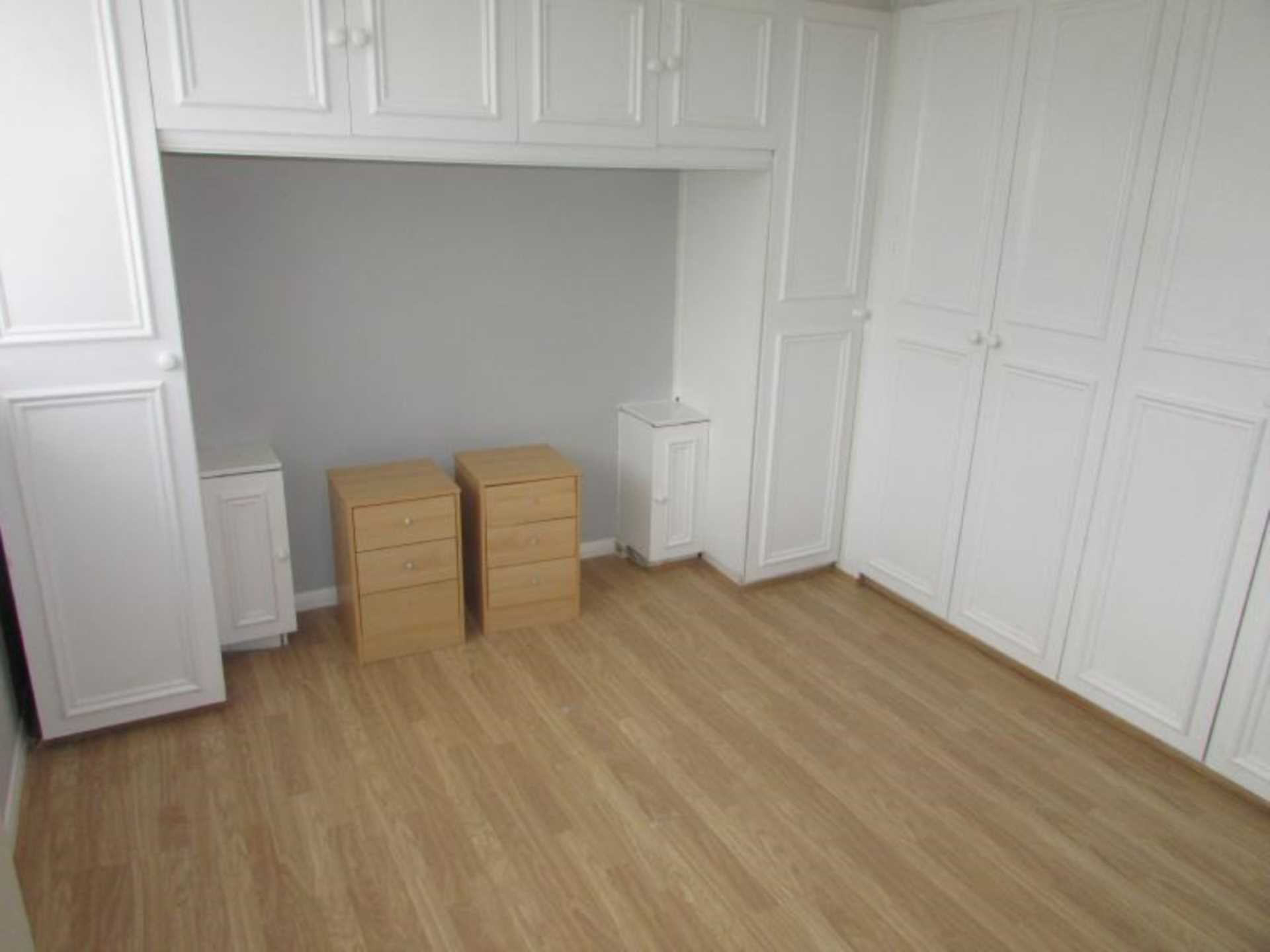 Boreham Holt, Elstree, Image 5