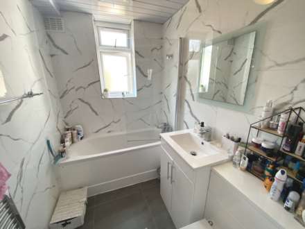 Boreham Holt, Elstree, Image 8