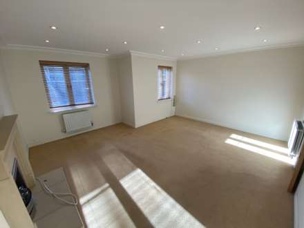 Highbridge Close, Radlett, Image 9
