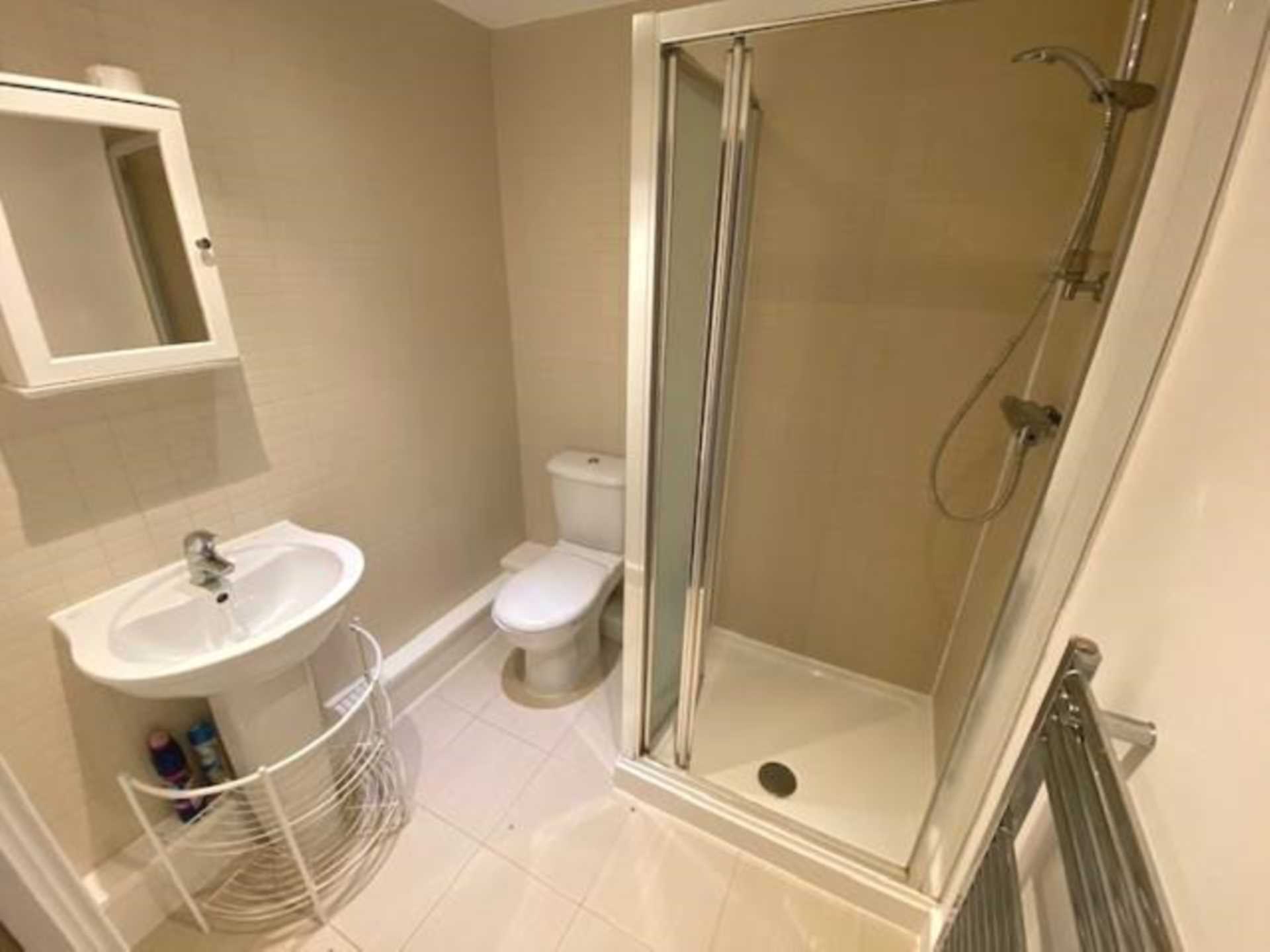 Grade Close, Elstree, Image 8
