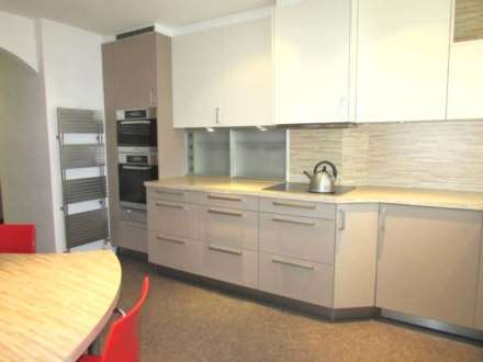 Newlands Avenue, Radlett, Image 2