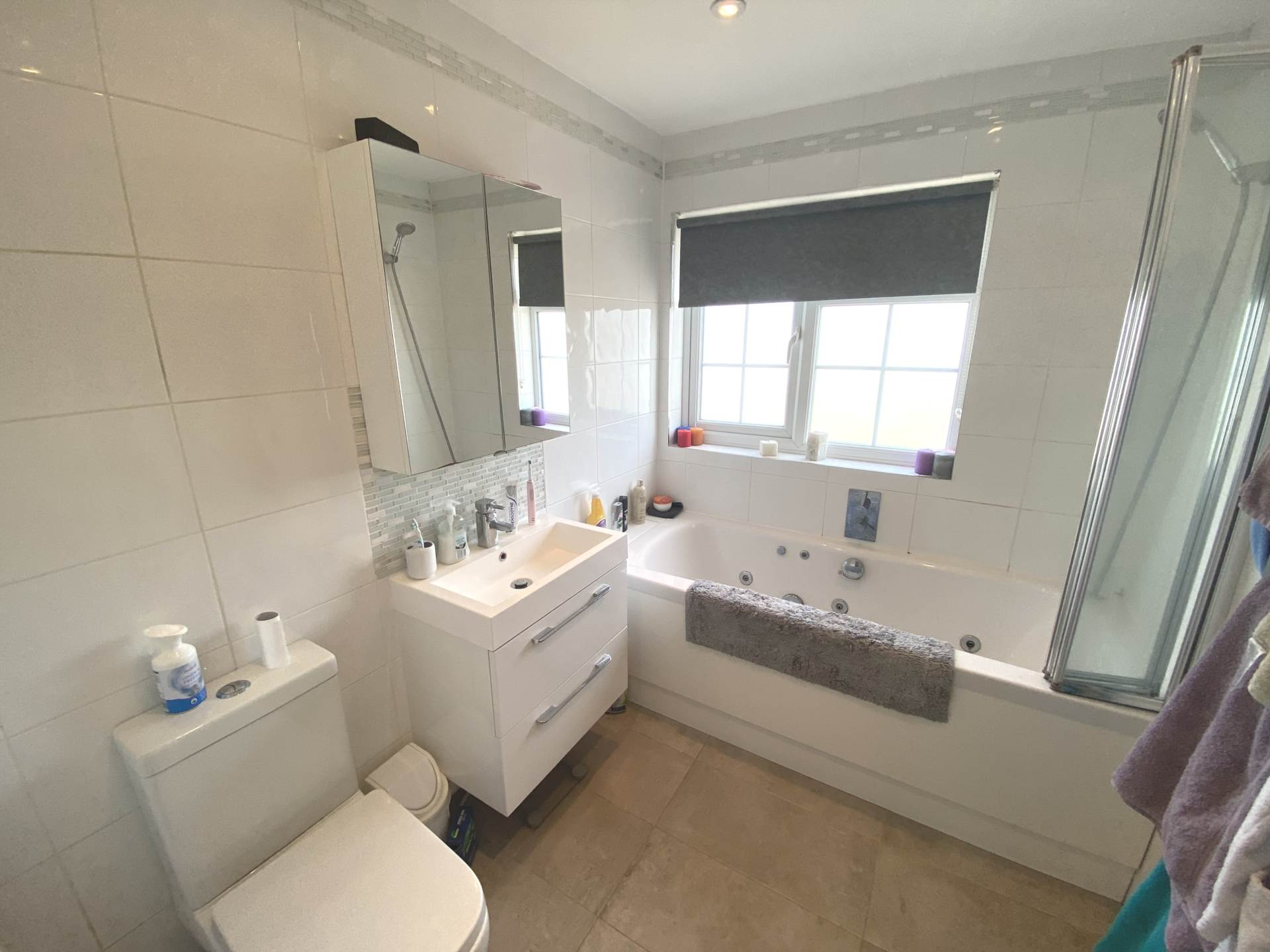 Chandos Road, Borehamwood, Image 15