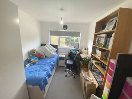 Chandos Road, Borehamwood, Image 14