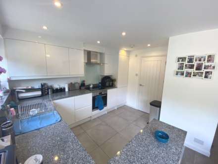 Chandos Road, Borehamwood, Image 6