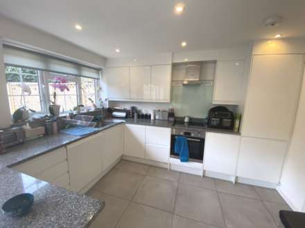 Chandos Road, Borehamwood, Image 7