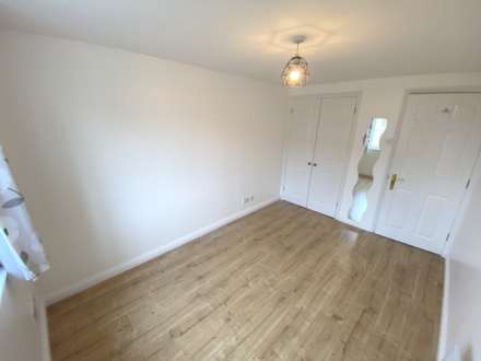 Trinity House, Borehamwood, Image 6