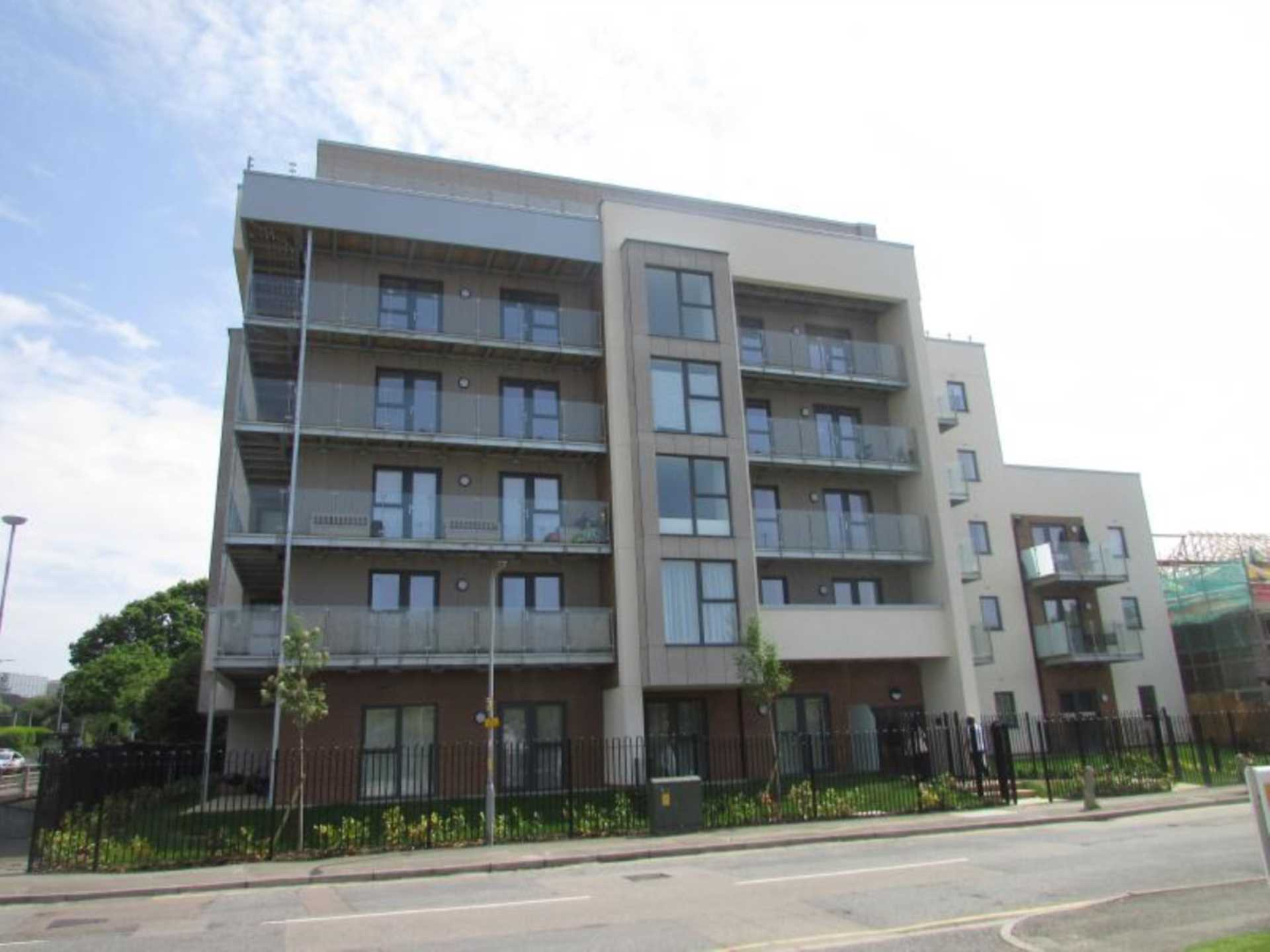 Manor Way, Borehamwood, Image 1