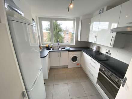 Boreham Holt, Elstree, Image 3