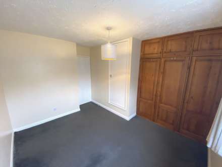 Martins Walk, Borehamwood, Image 8