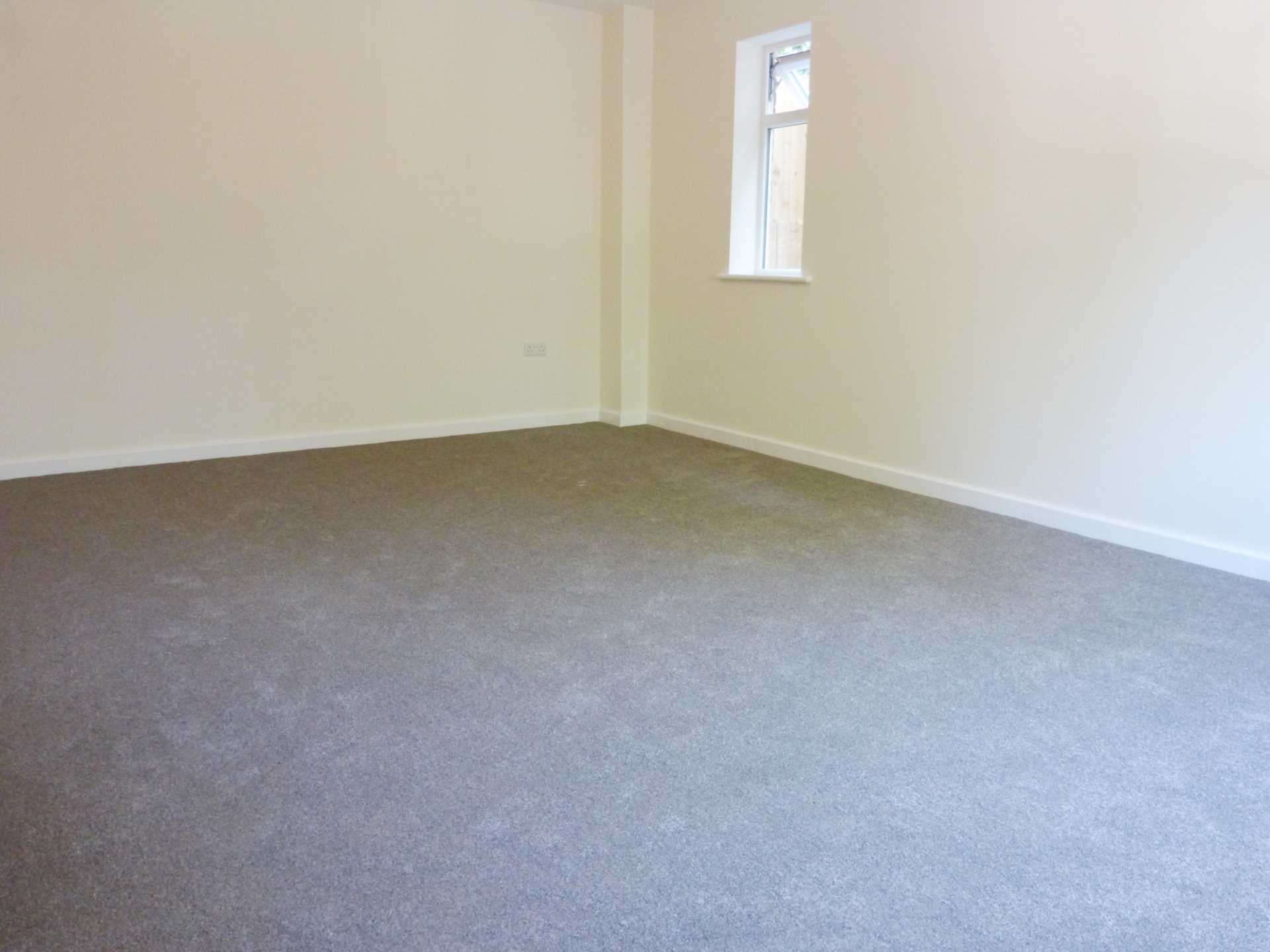 The Avenue, Welwyn, Image 11