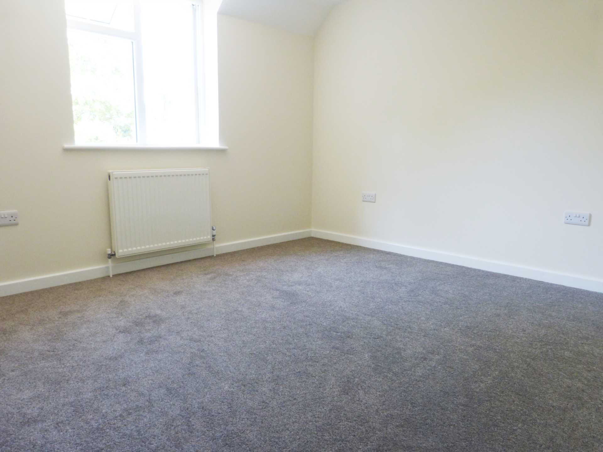 The Avenue, Welwyn, Image 12