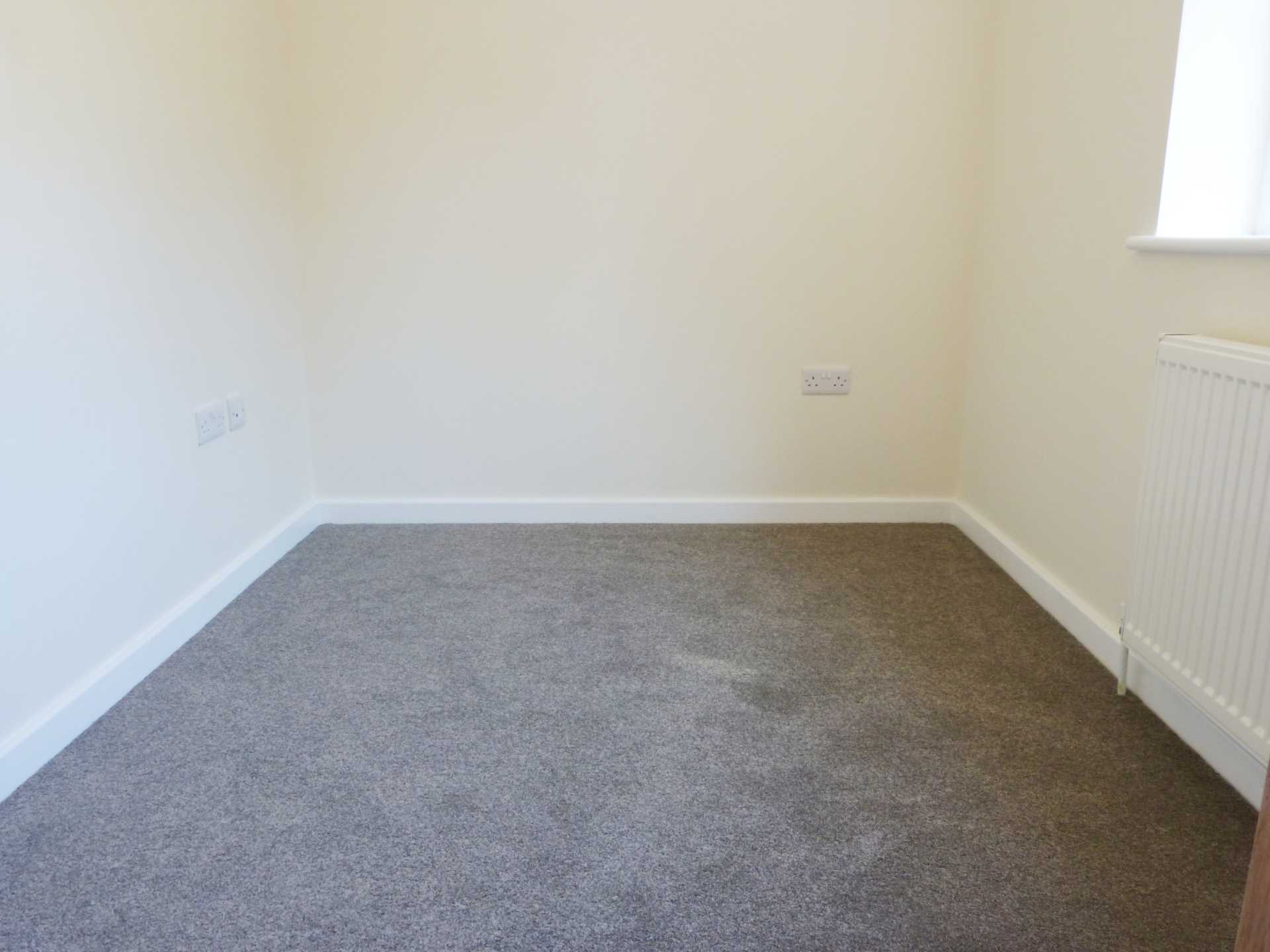 The Avenue, Welwyn, Image 13