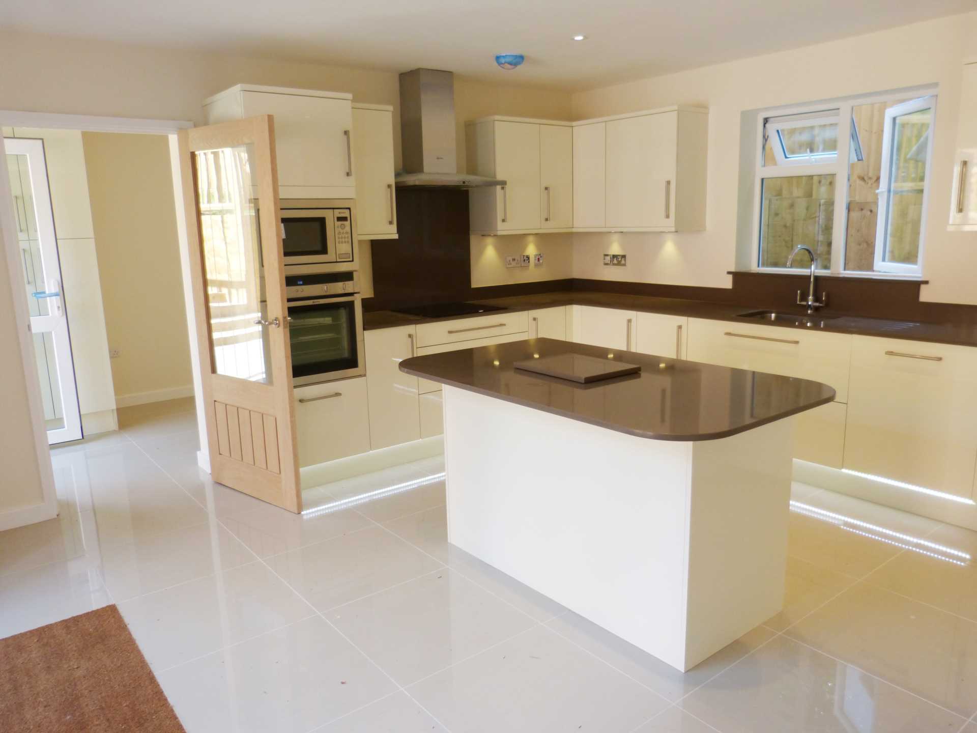 The Avenue, Welwyn, Image 4