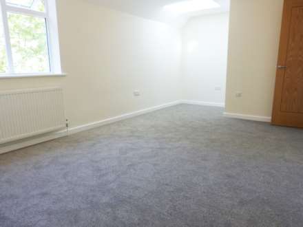 The Avenue, Welwyn, Image 10