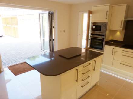 The Avenue, Welwyn, Image 5