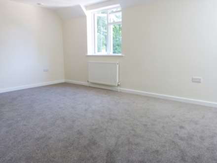 The Avenue, Welwyn, Image 9