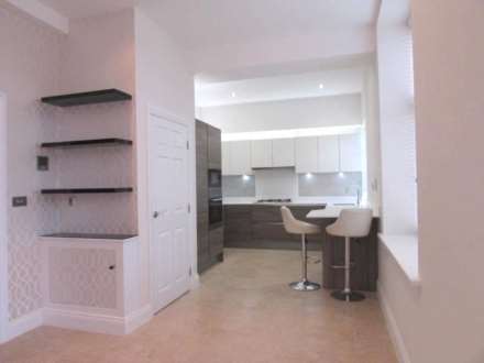 Royal Connaught Park, Bushey, Image 2