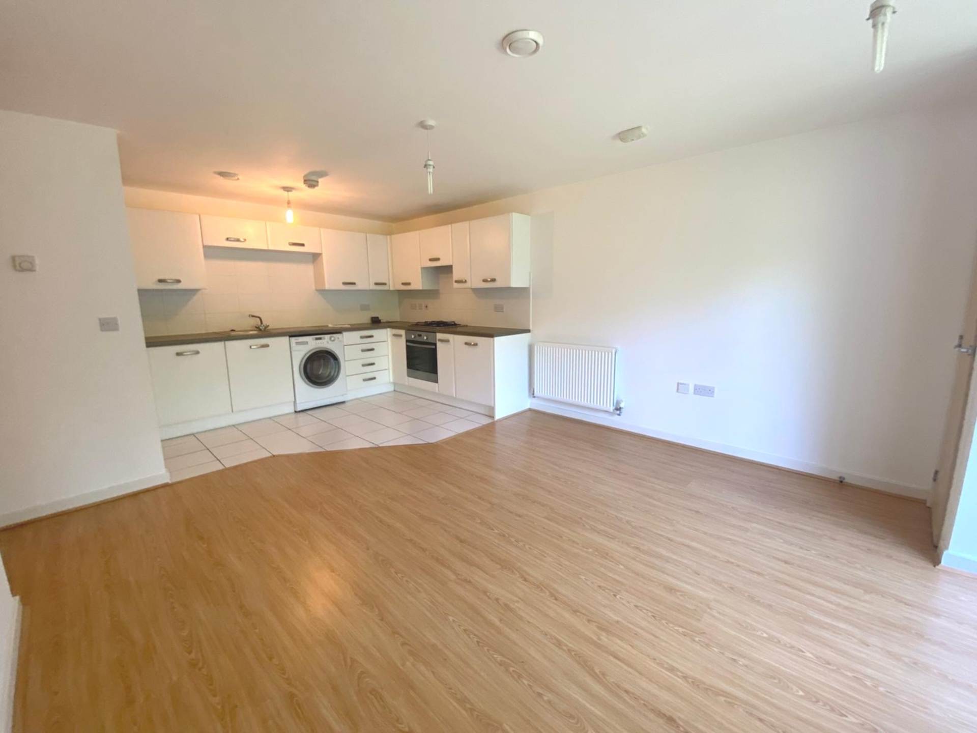 Todd Close, Borehamwood, Image 2