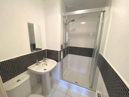 Todd Close, Borehamwood, Image 9