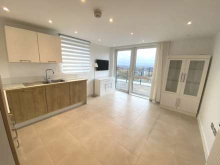 Brunel Court, Edgware, Image 1