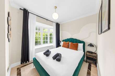 Deacons Hill Road, Elstree, Image 14
