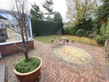 Deacons Hill Road, Elstree, Image 6
