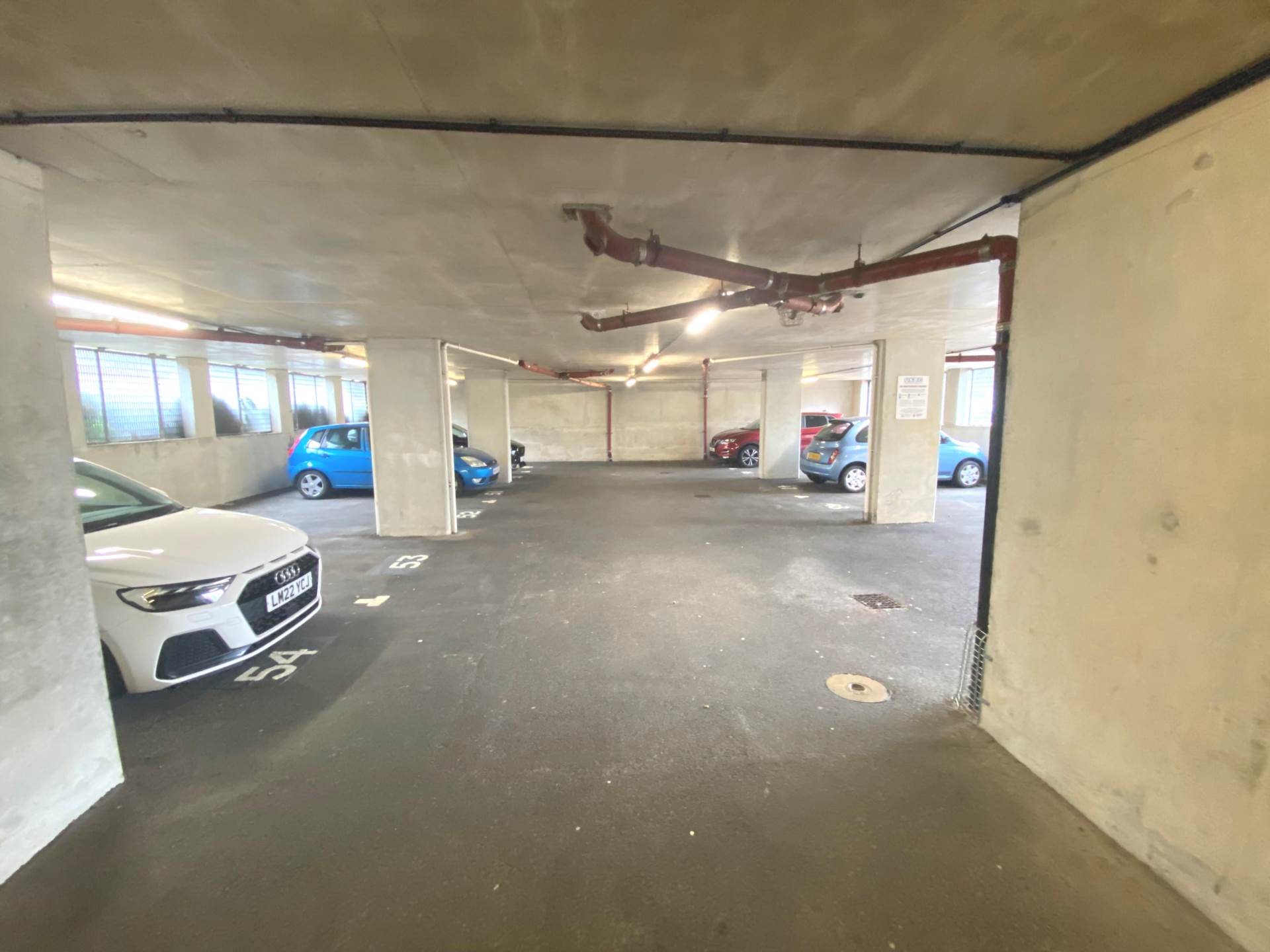 Station Road, Borehamwood, Image 9