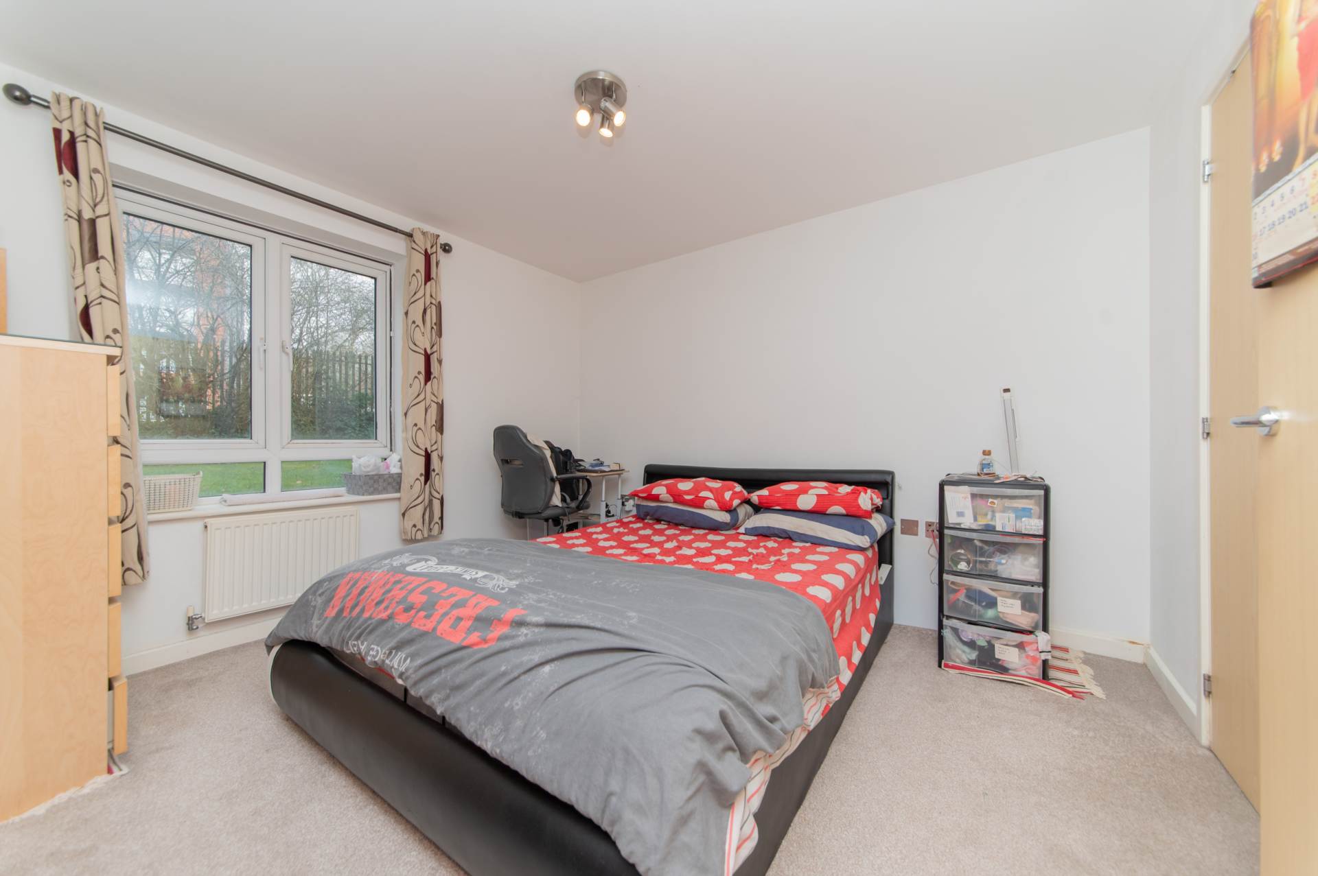 Todd Close, Borehamwood, Image 9