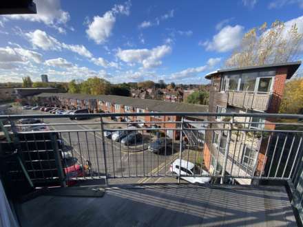 Lanacre Avenue, Colindale, Image 5