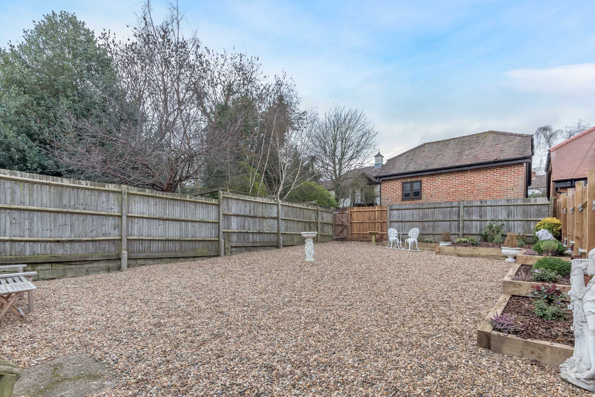 Watling Street, Radlett, Image 11