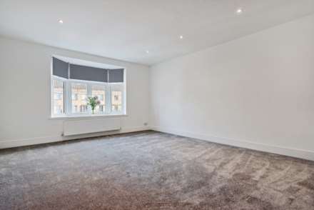 Watling Street, Radlett, Image 2
