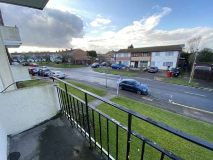 Stratfield Road, Borehamwood, Image 3