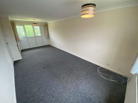 Bembridge Place, Linden Lea, Image 2