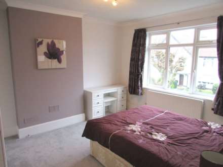 Langley Park, Mill Hill, Image 6