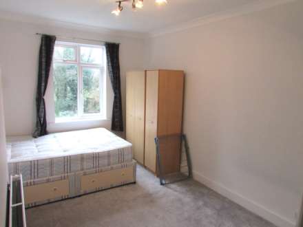 Langley Park, Mill Hill, Image 8