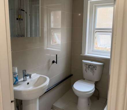 Watling Street, Radlett, Image 5