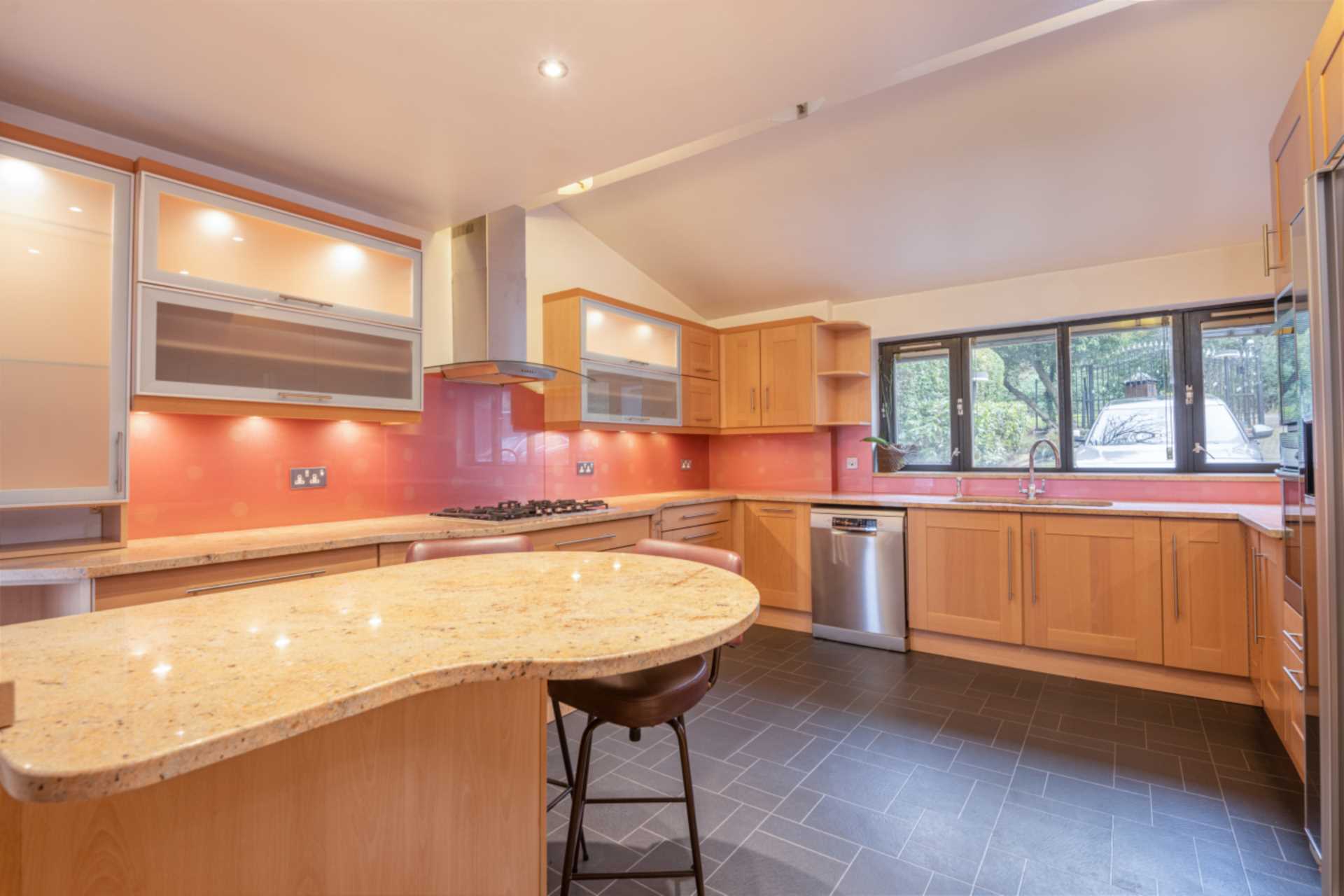 Barnet Lane, Elstree, Image 6