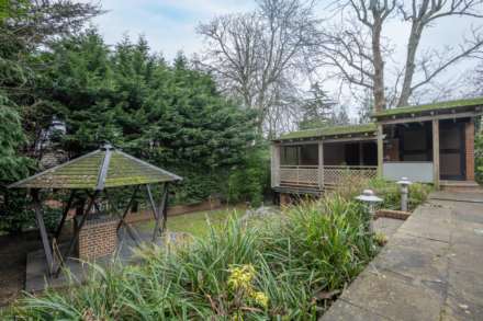 Barnet Lane, Elstree, Image 14