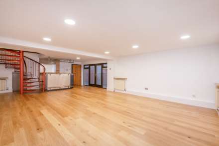 Barnet Lane, Elstree, Image 9