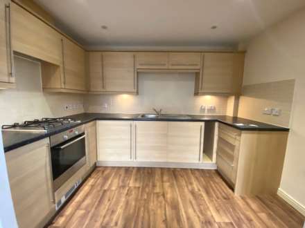 Odette Court, Borehamwood, Image 3