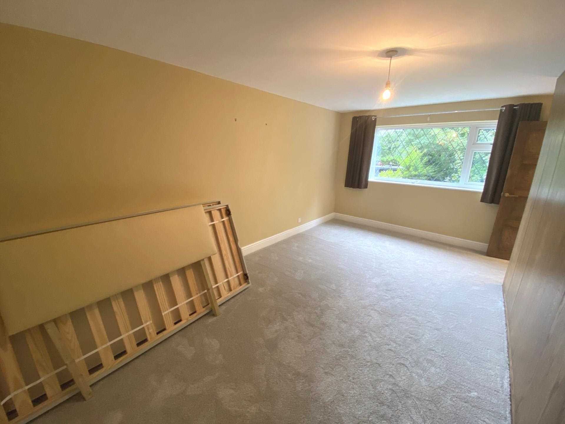 Woodside, Elstree, Image 11