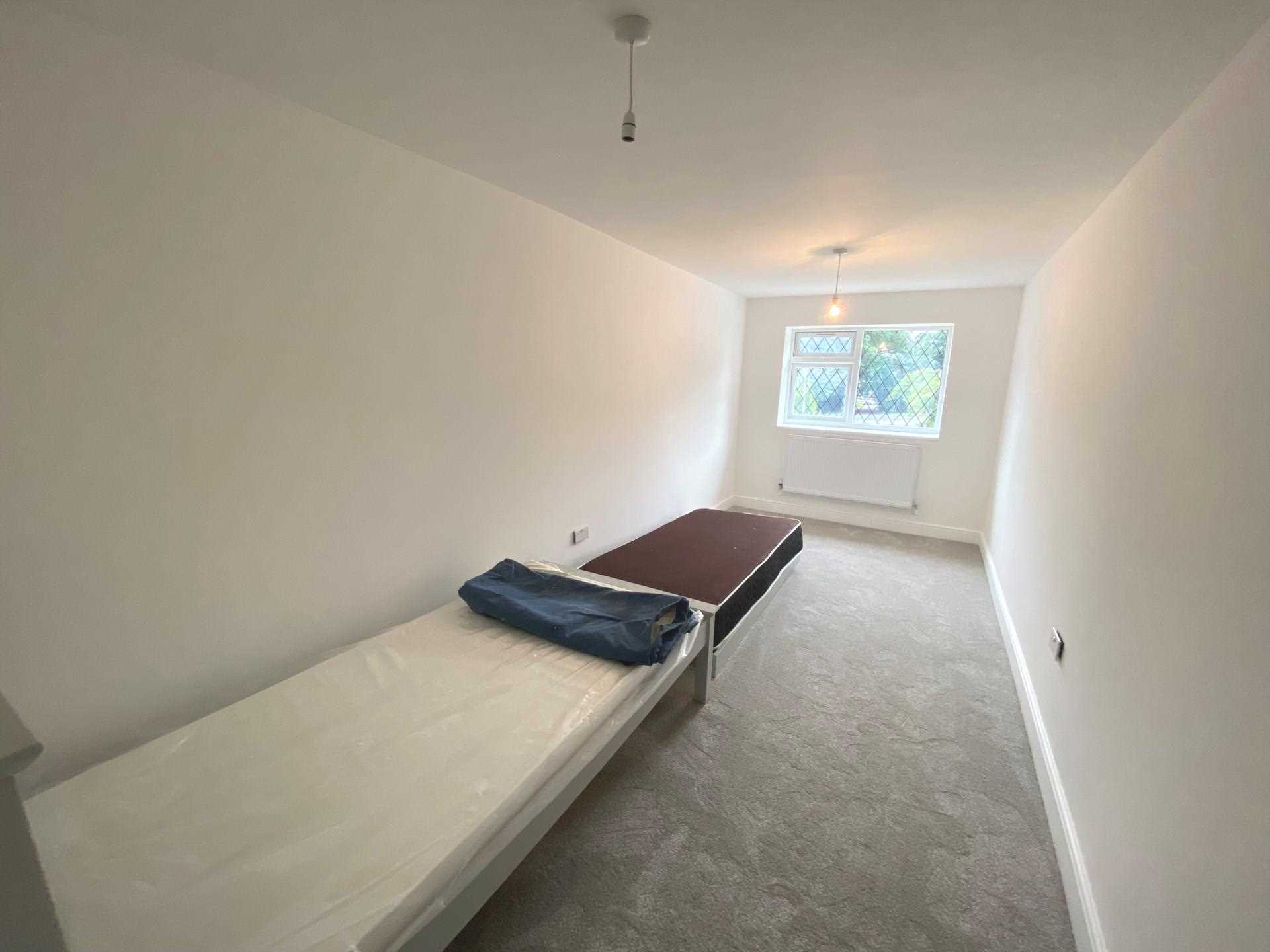 Woodside, Elstree, Image 13