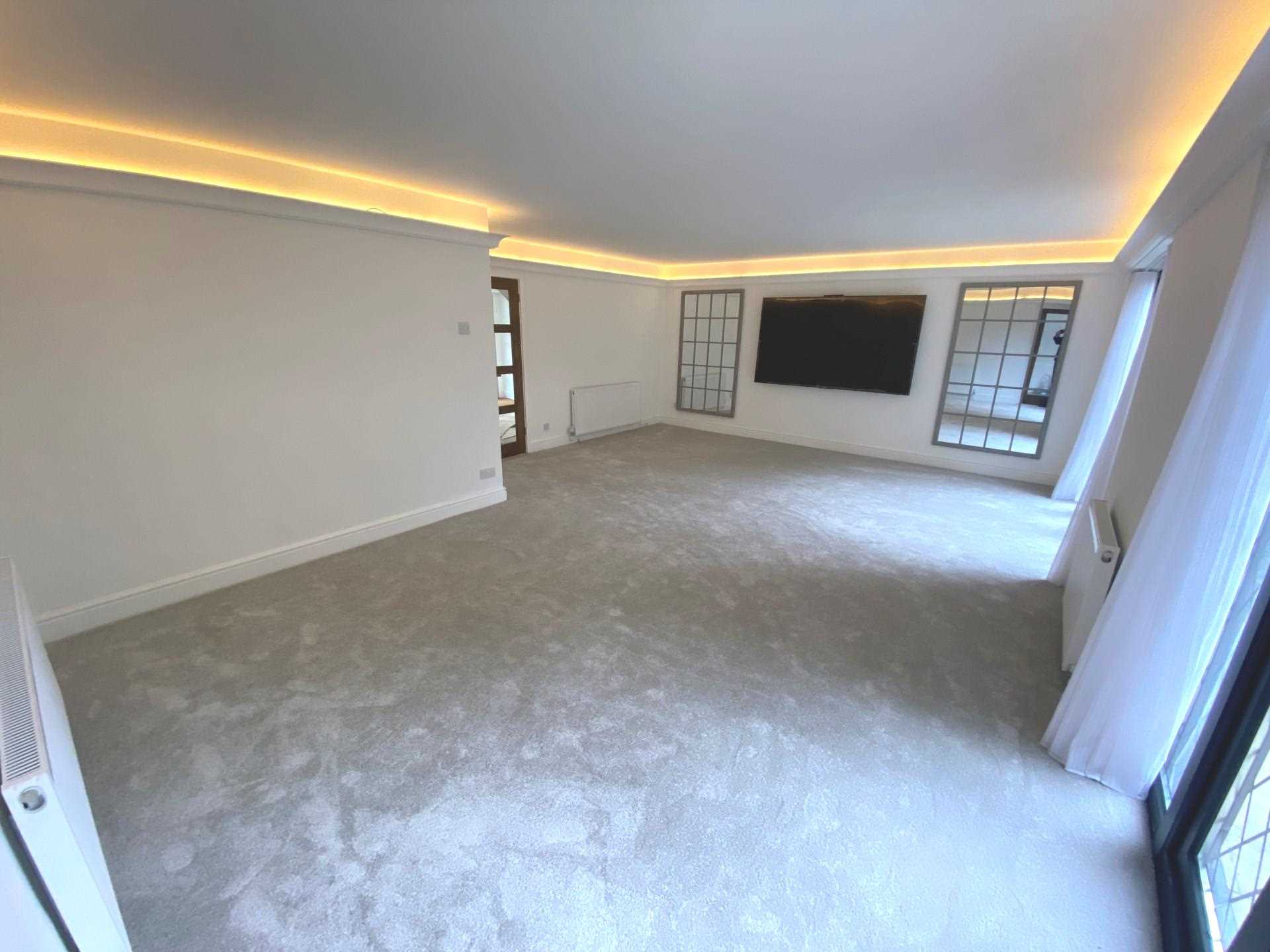 Woodside, Elstree, Image 5