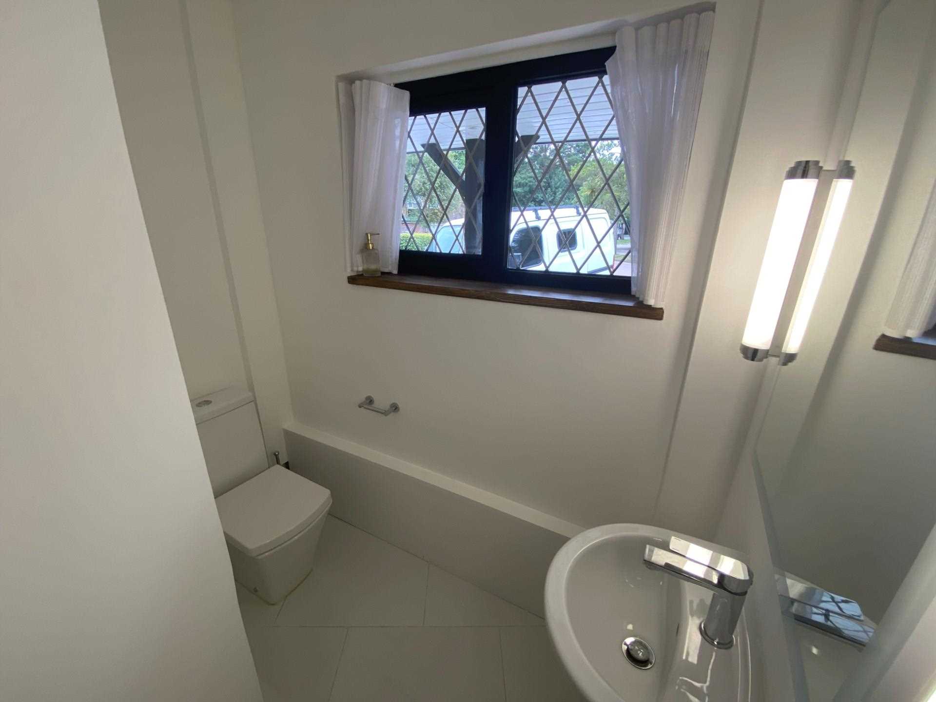 Woodside, Elstree, Image 9