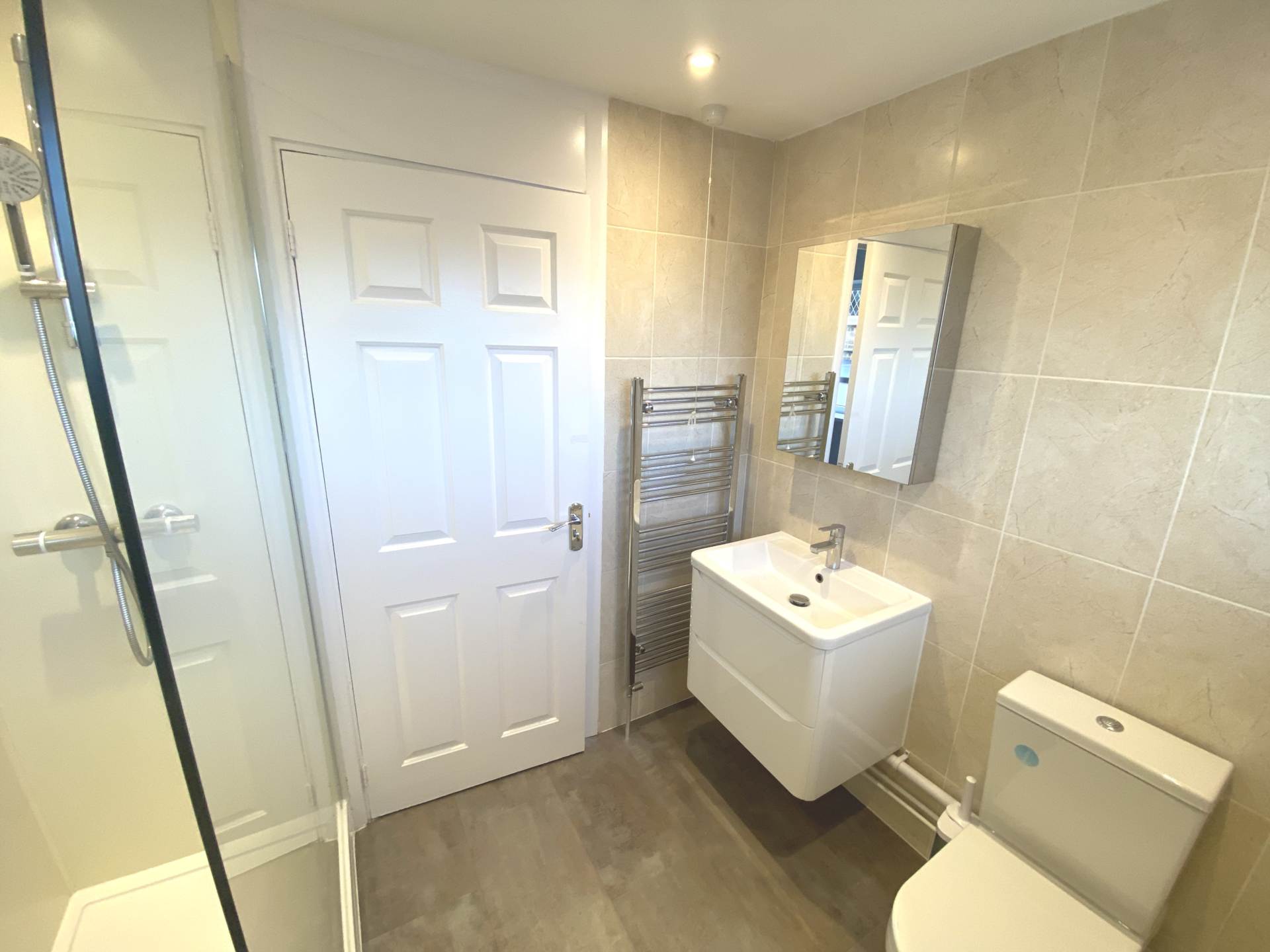 Lexington Close, Borehamwood, Image 13