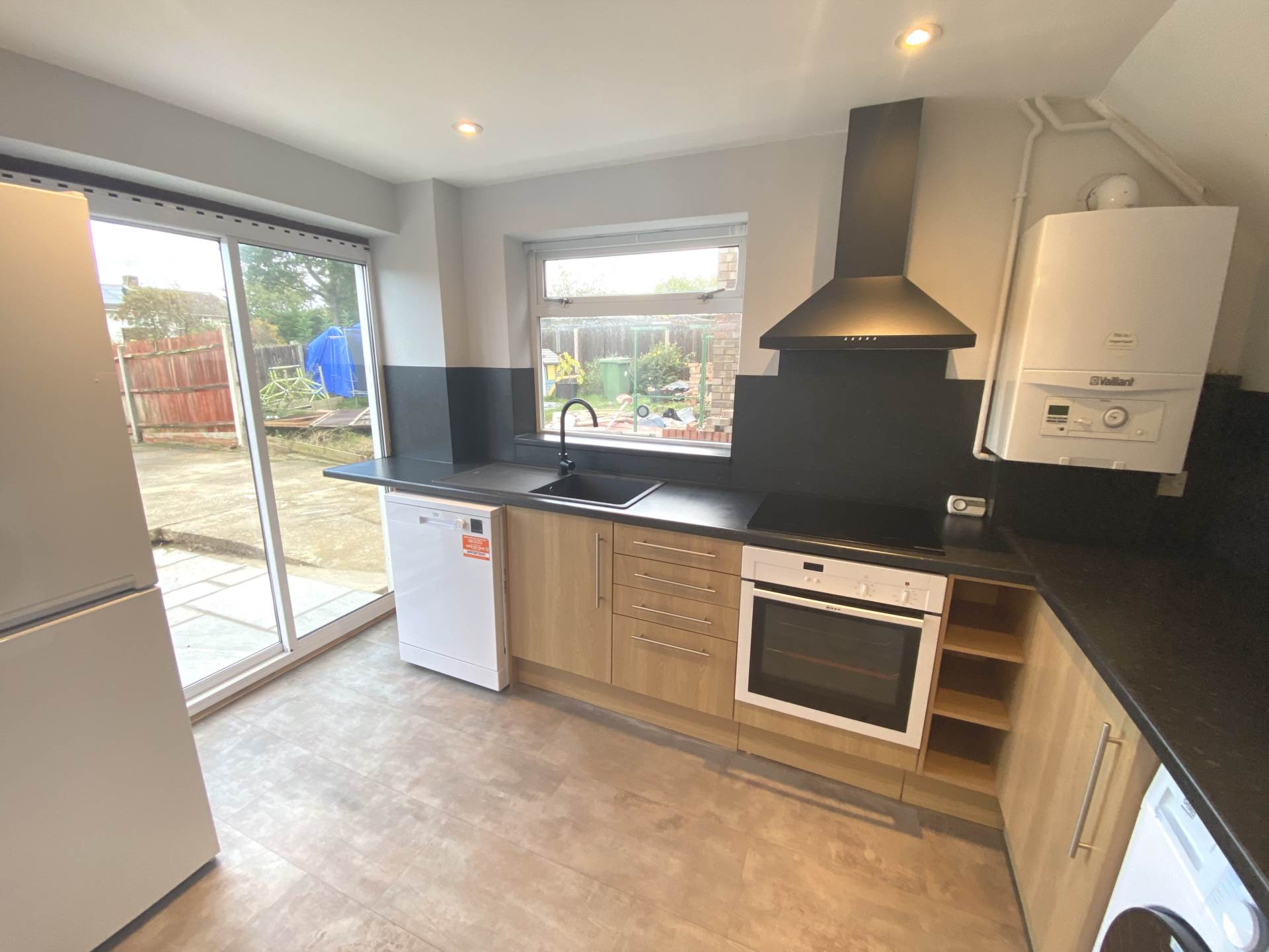 Lexington Close, Borehamwood, Image 3