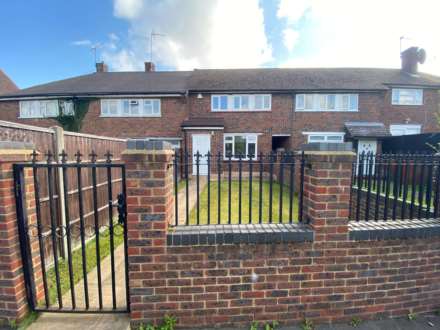 Ayot Path, Borehamwood, Image 14