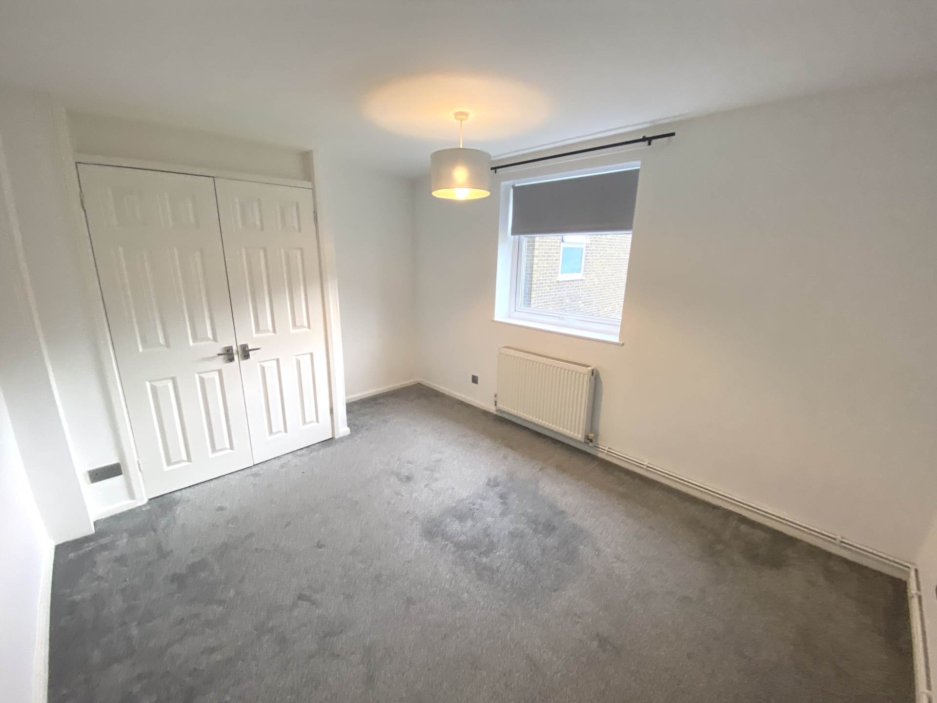 Red Road, Borehamwood, Image 10