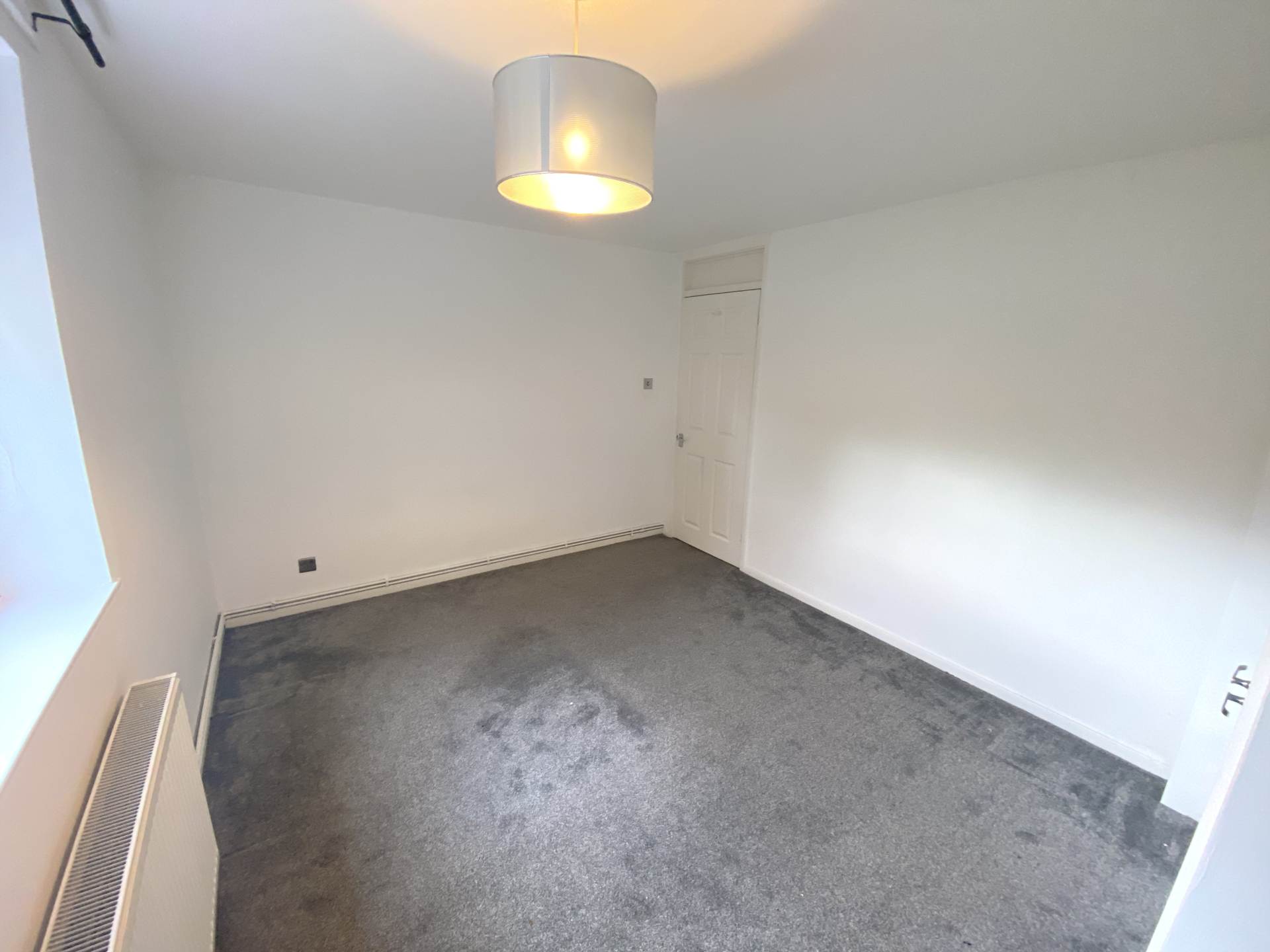 Red Road, Borehamwood, Image 11